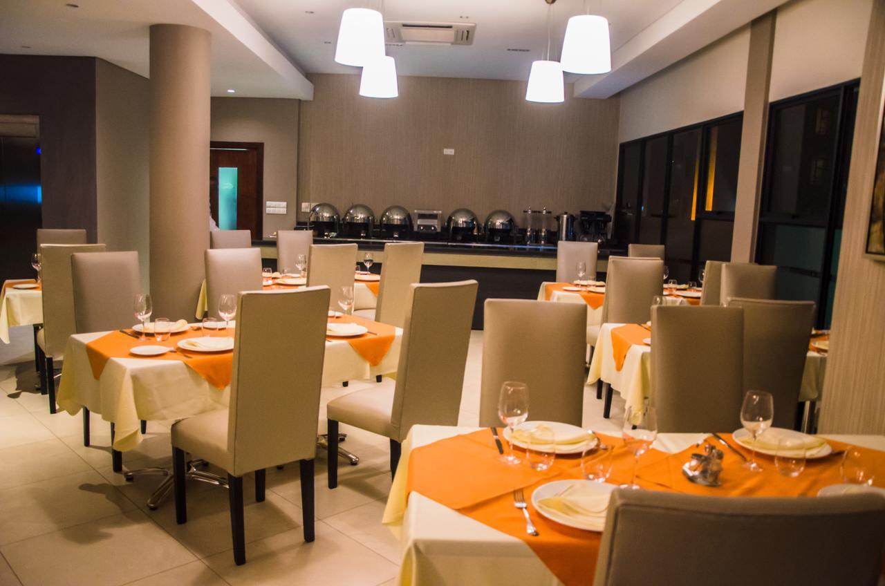 Hotel Selton Kinshasa Buitenkant foto