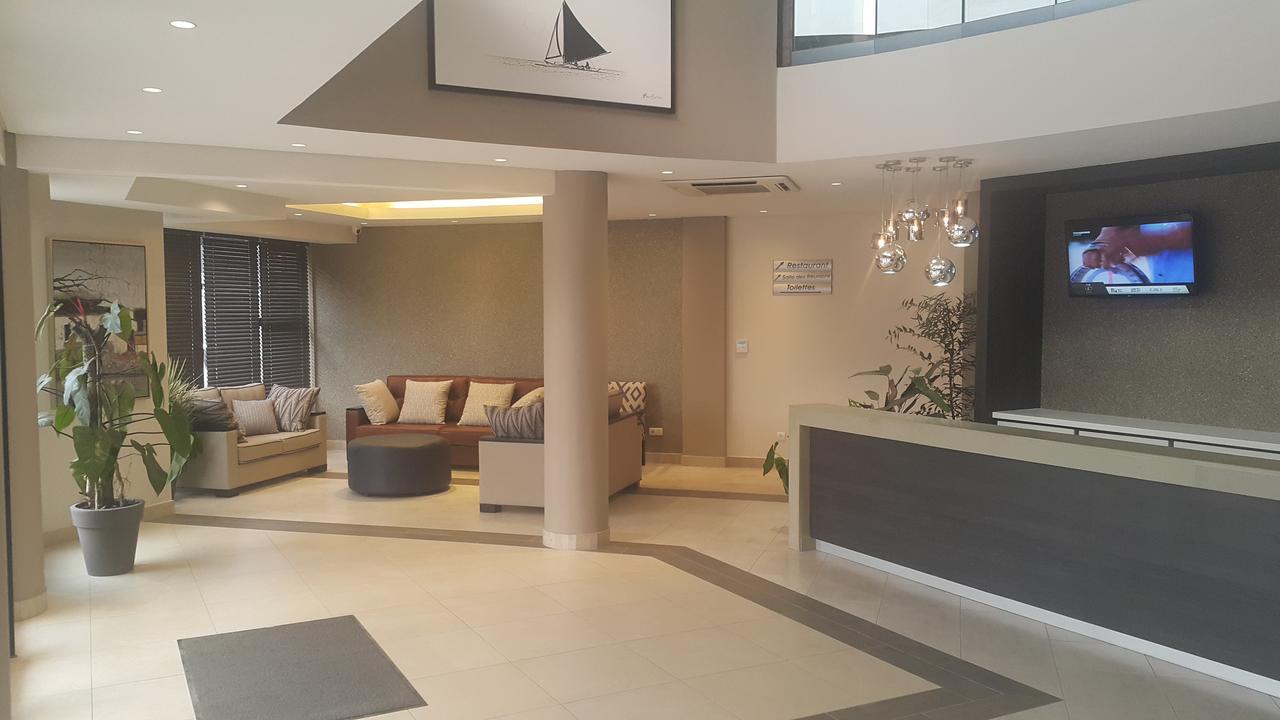 Hotel Selton Kinshasa Buitenkant foto